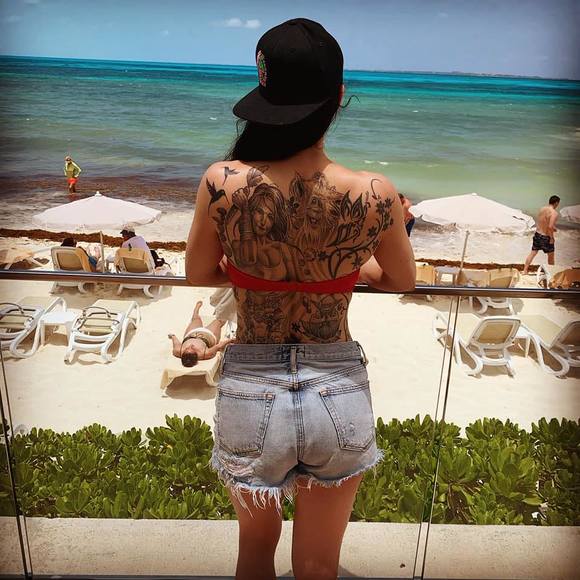 Meet your Posher, Samantha - Picture 1 of 1